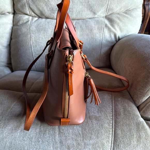 Dooney & Bourke - Picture 5 of 12